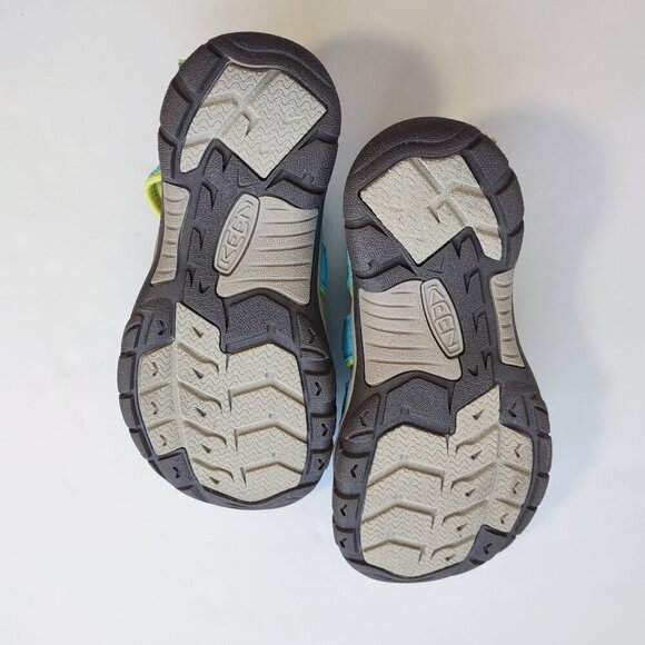 KEEN Newport Boundless Youth Sandal Waterproof Outdoor Hiking Big Kid Size 3 EUC - Picture 12 of 12
